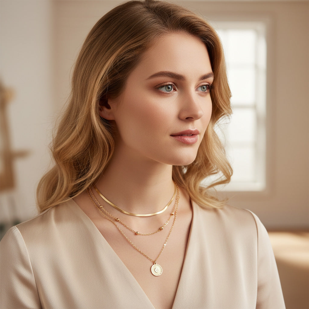 Commuter Sunflower Pendant Necklace For Women, Light Luxury